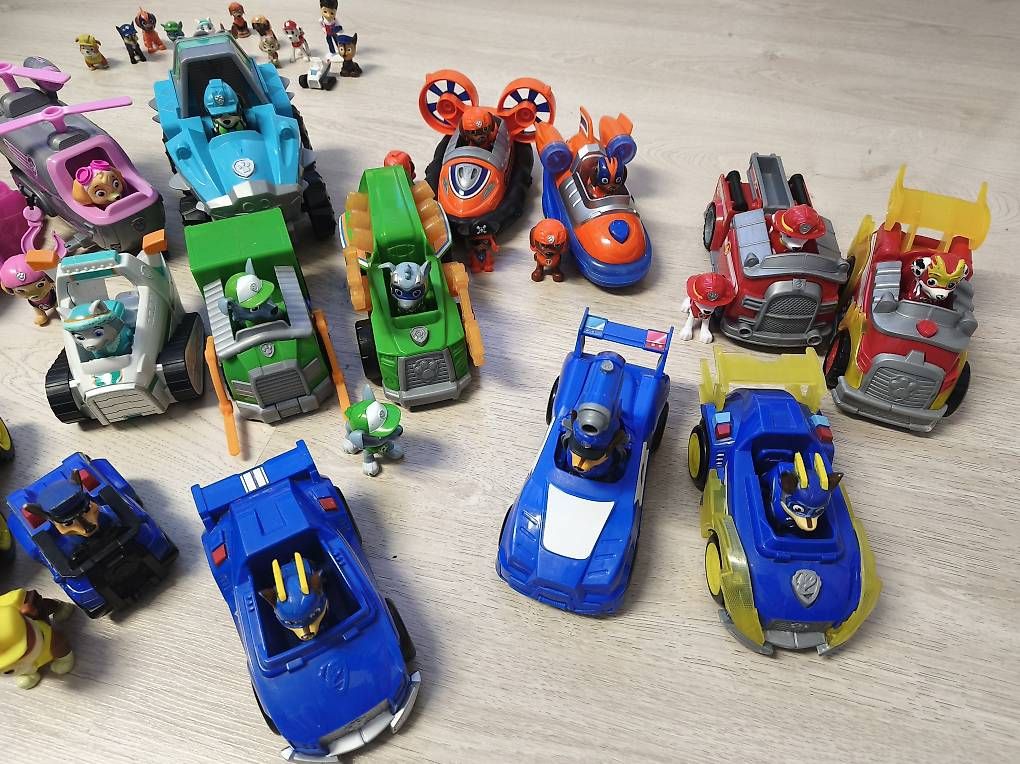 Jouets: Grosse Paw Patrol Sammlung – D'occasion à Rebstein par Dom-Grab_83