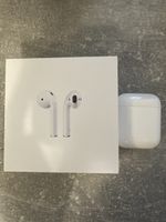 Apple AirPods 2. Generation mit Ladecase gebraucht
