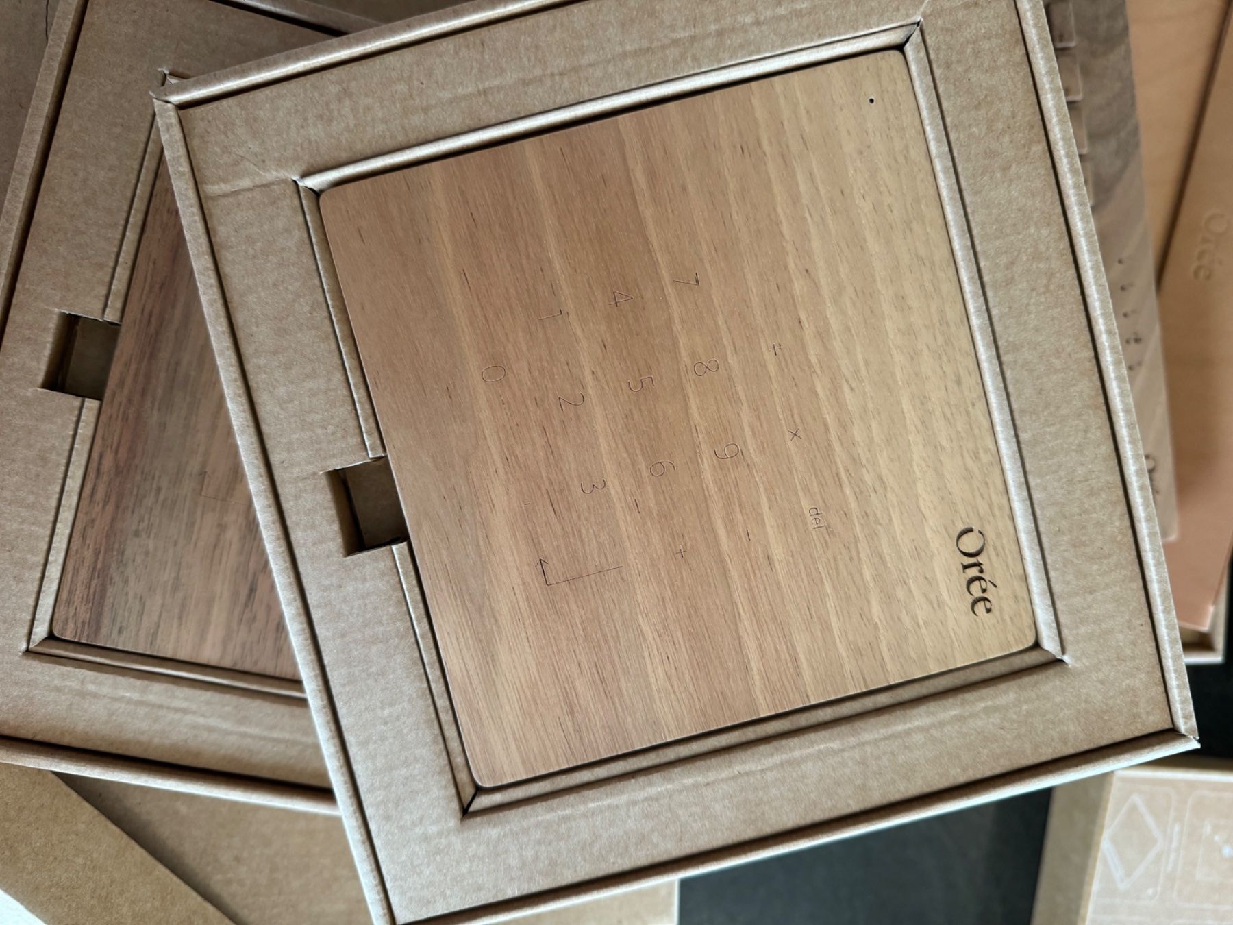 Tastiere: Tastatur(en) / Trackpad - Orée – Nuovo e nell'imballaggio originale da Pfäffikon SZ venduto da angelica_sauter 2