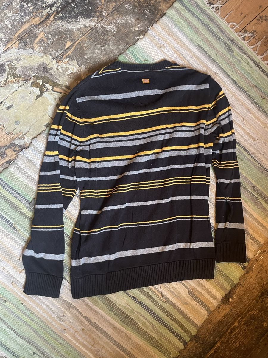 Pullover & Sweatshirts: Pullover – Gebraucht aus Bern von KomodoWa 1