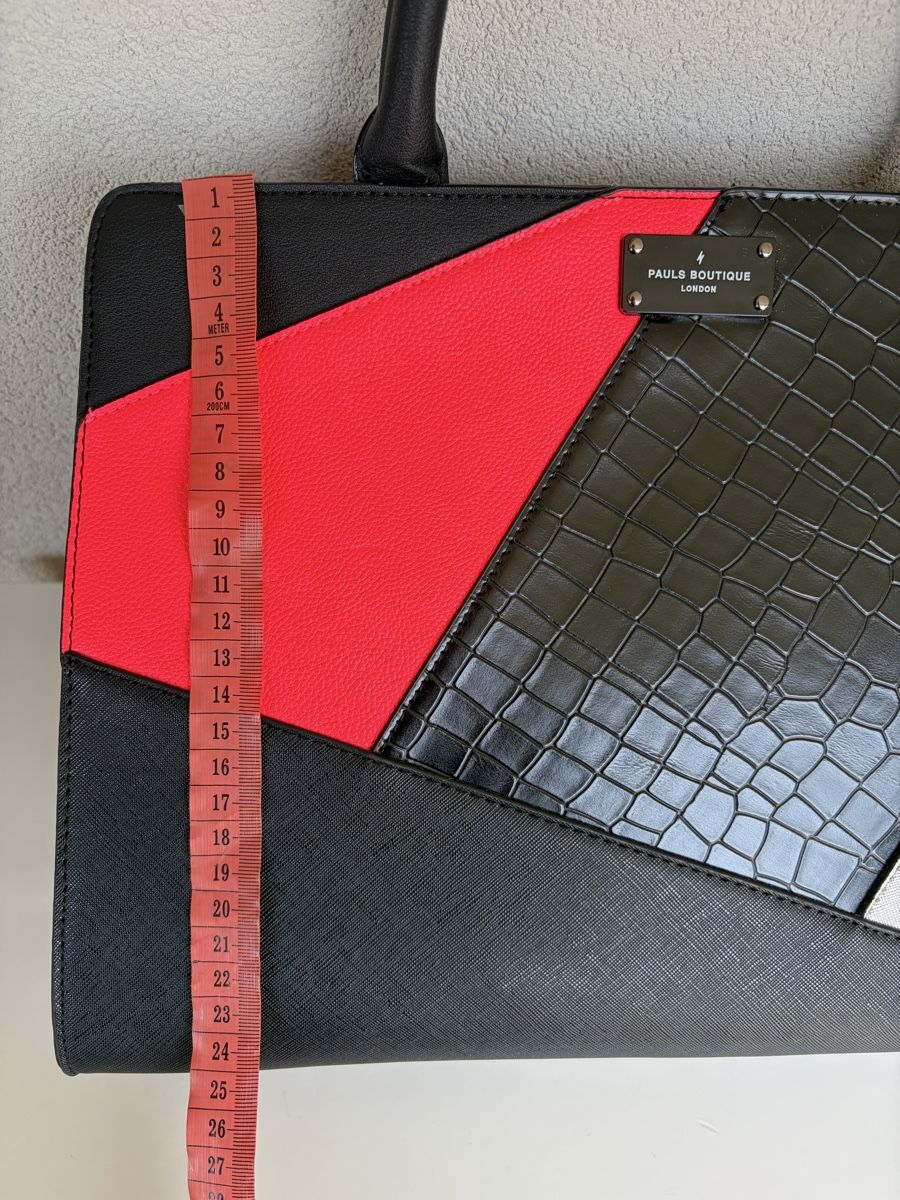 Pauls Boutique Borse da donna: Pauls Boutique London - Tote Bag geometric pattern – Usato da Nyon venduto da Deb_D39 7