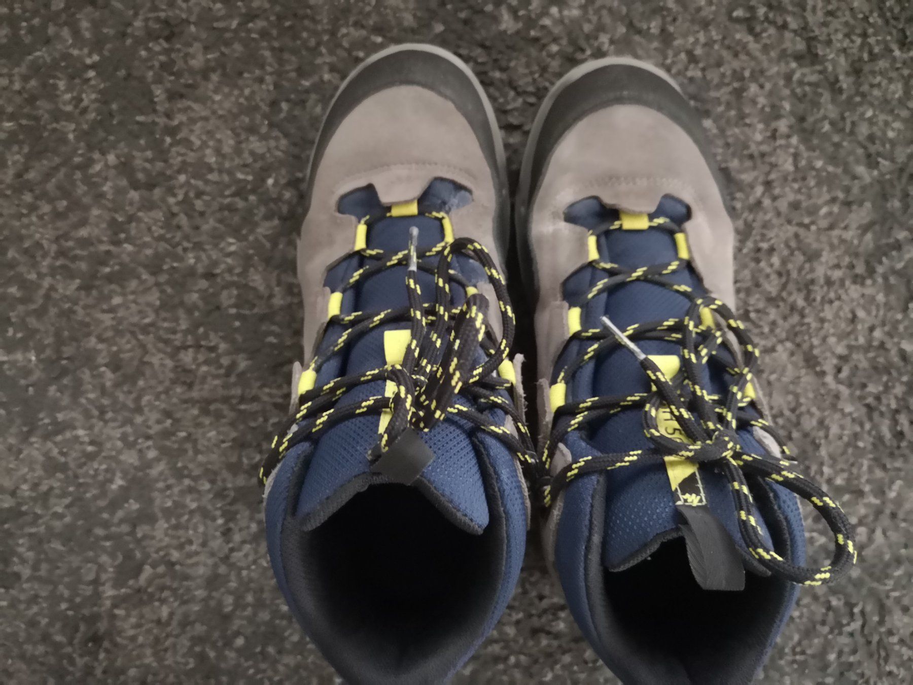 Decathlon Scarpe per ragazzi: Kinderschuh, Winterschuh Kinder, Stiefel Gr. 37 – Usato da Merenschwand venduto da palyaa 8