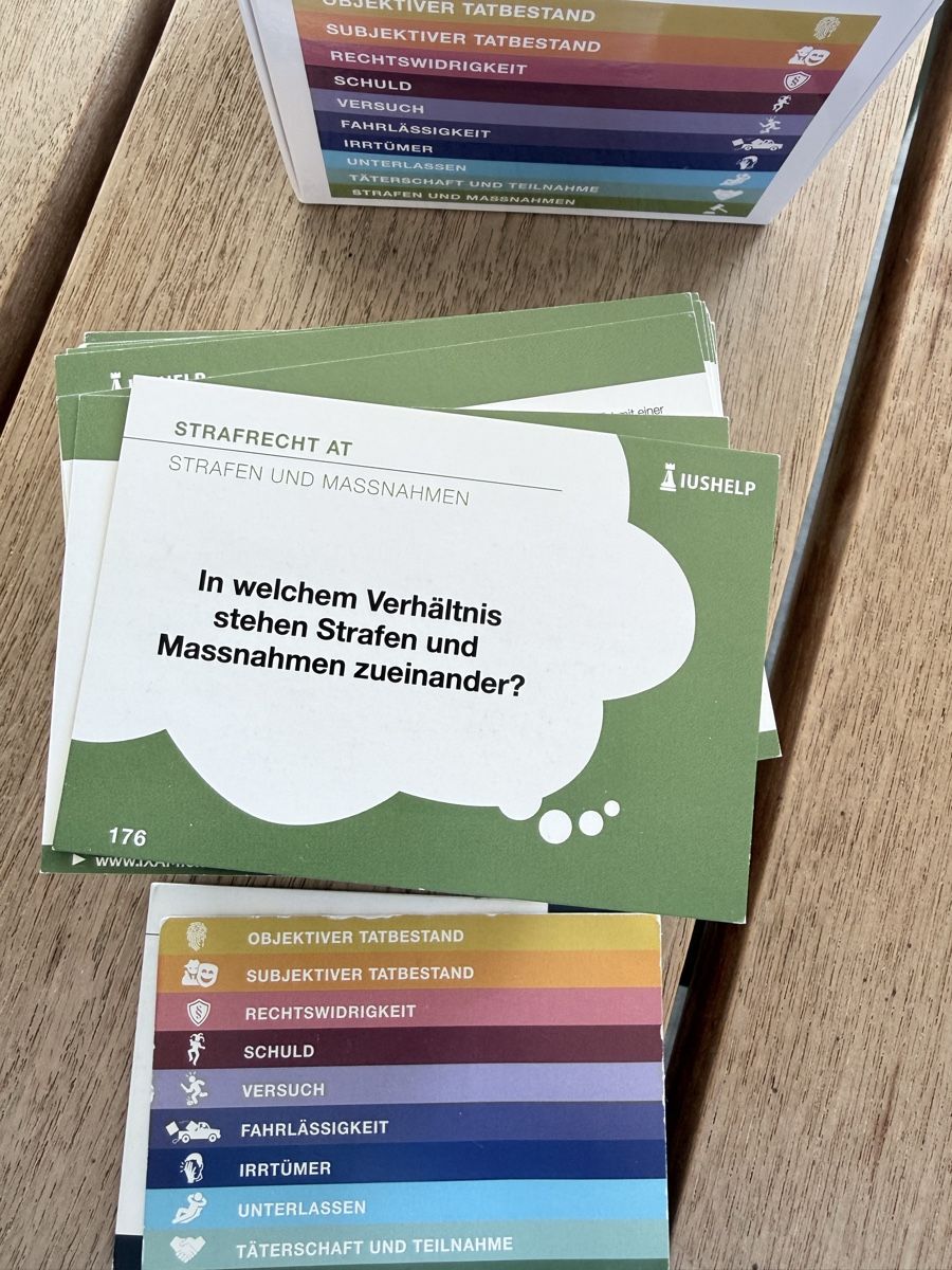 Libri: Karteikarten Strafrecht Jus Studium – Usato da Wermatswil venduto da FEDN 4