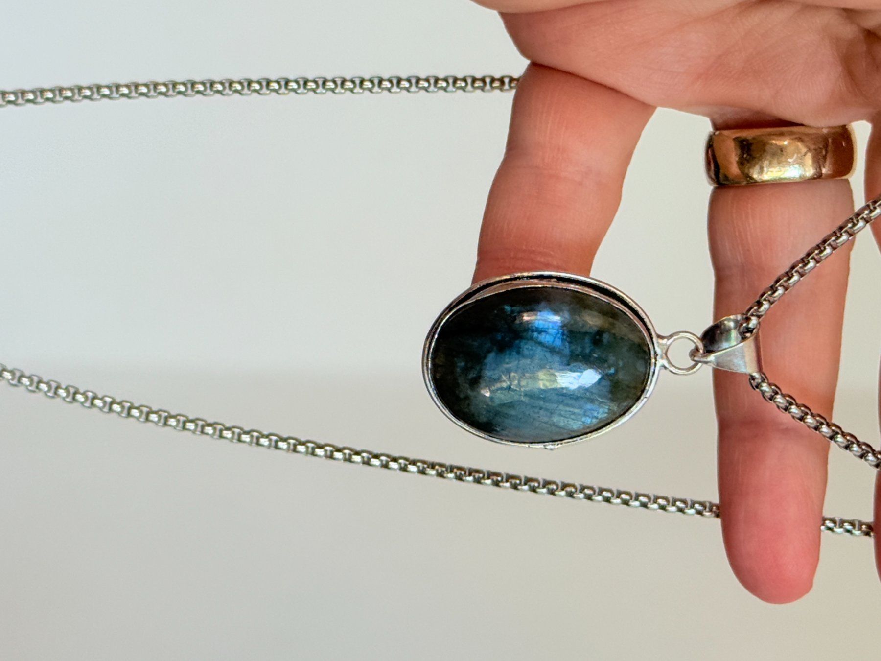 Catenine: Collier labradorite, élégant et tendance ✨ – Nuovo e nell'imballaggio originale da Genève venduto da AWWA 2