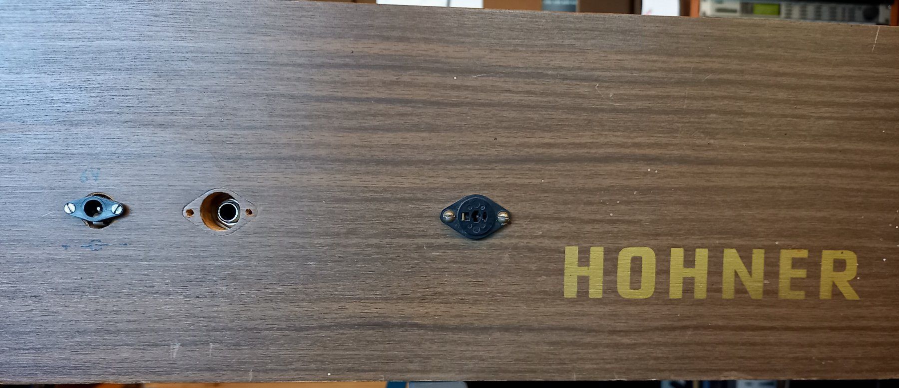 Strumenti musicali: Hohner Clavinet 1 neu revidiert – Usato da Luzern venduto da garlicia 7