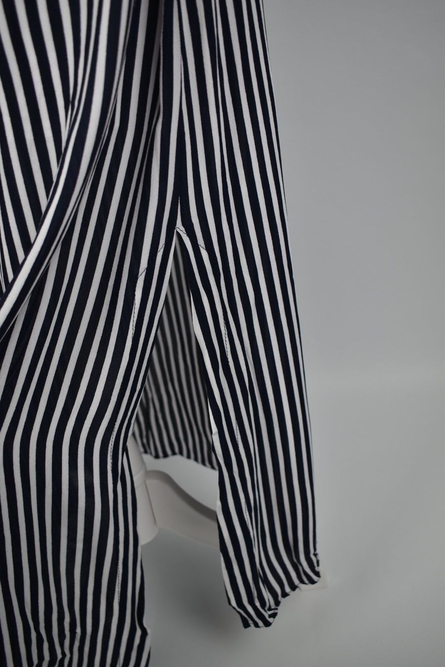 Hugo Boss Kleider: Hugo Maxikleid, Gr.36, 100% Viskose – Gebraucht aus Nürensdorf von 2ND_STORY 4