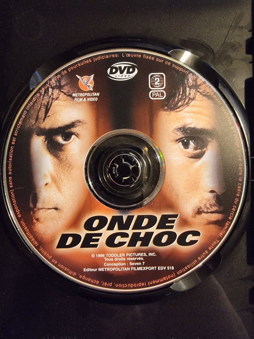 Tutti i DVDs: Onde de choc – Usato da Chavannes-près-Renens venduto da XWR4 2