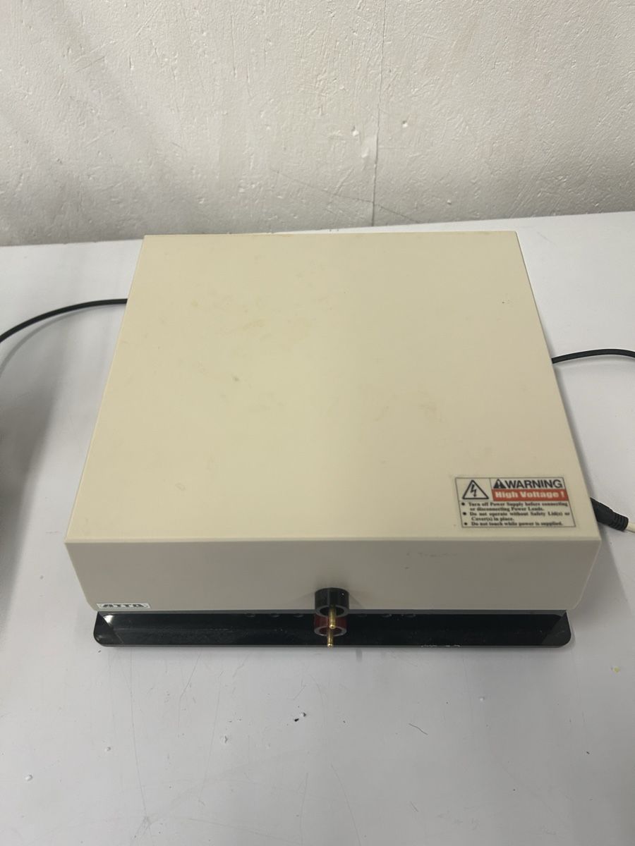 Tutte le macchine: ATTO AE-6675L Elektrophoresetank   – Usato da Schupfart venduto da philippb06