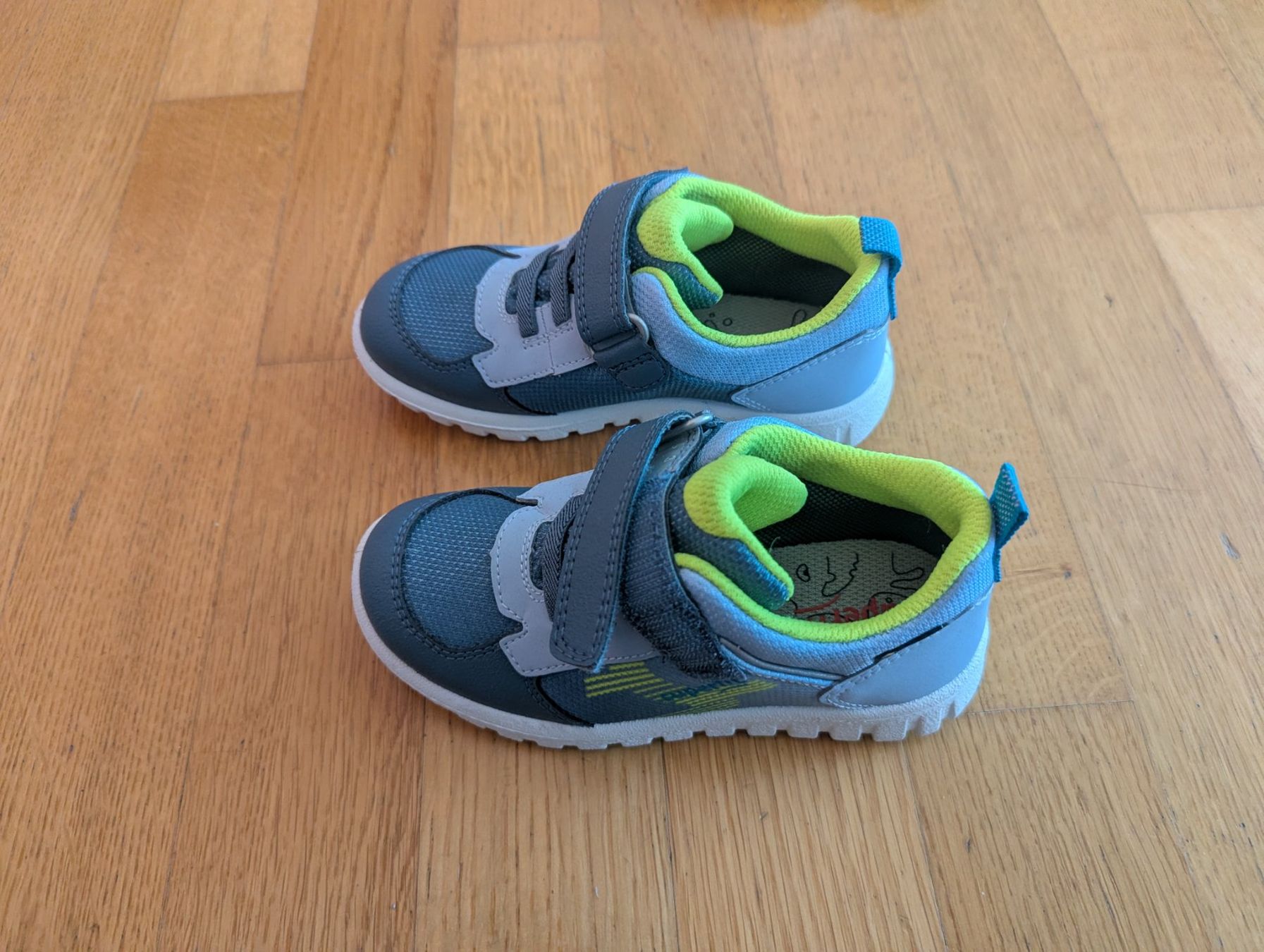 Superfit Scarpe per ragazzi: Kinderschuhe – Nuovo (secondo la descrizione) da Adliswil venduto da drc_7srn 1