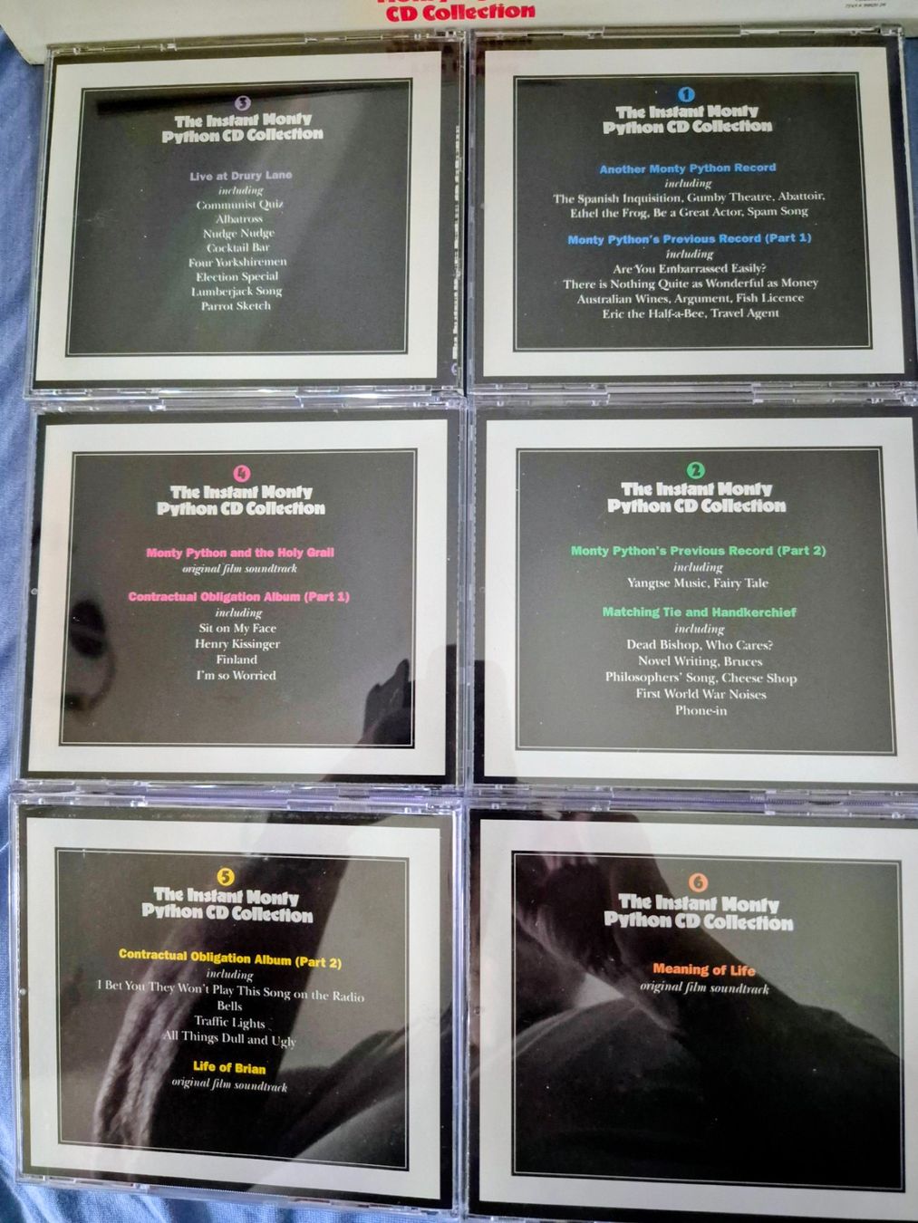 CDs: The Instant Monty Python CD Collection 6CD Box – Neuf (Voir description) à Zweisimmen par Kleindietwil 5