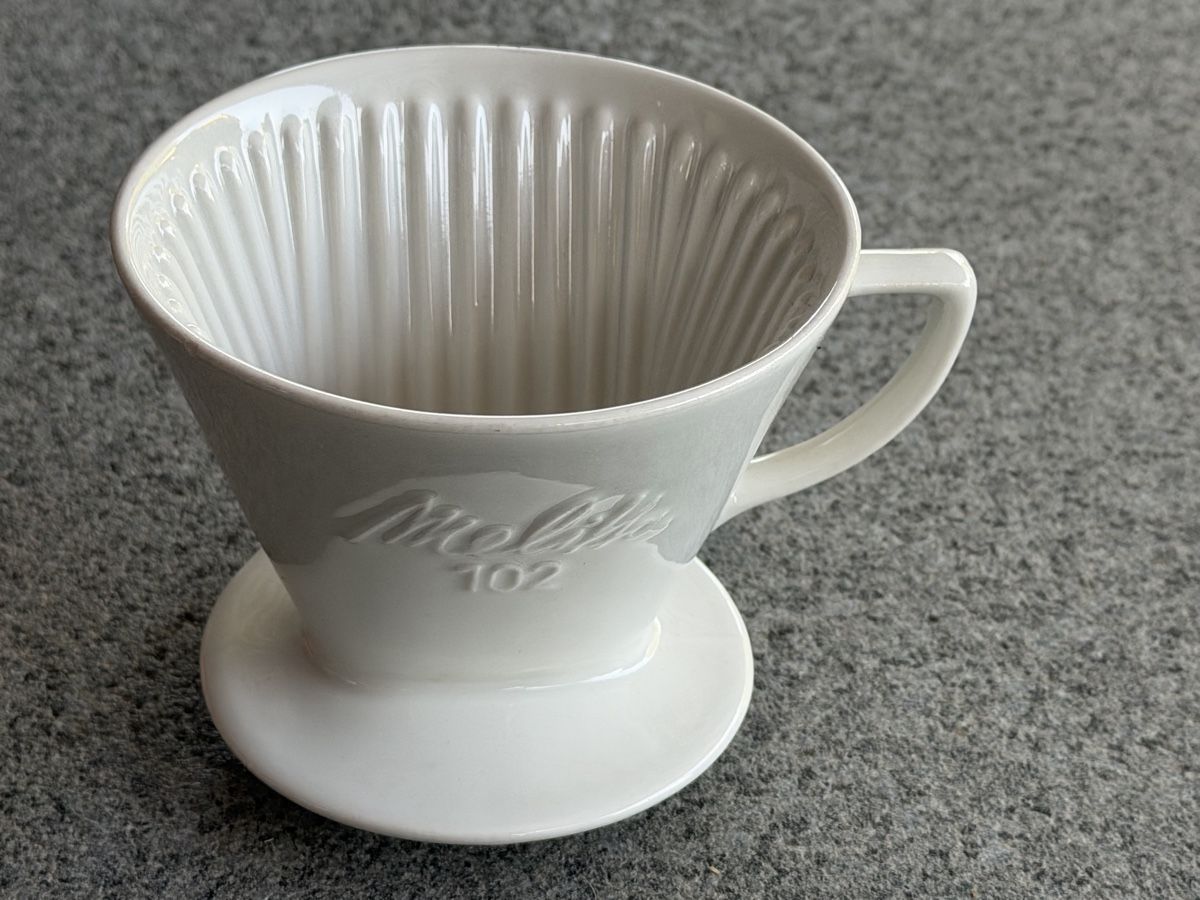 Autres articles pour la maison: Melitta Kaffeefiliter 102  – D'occasion à Deitingen par Himhip