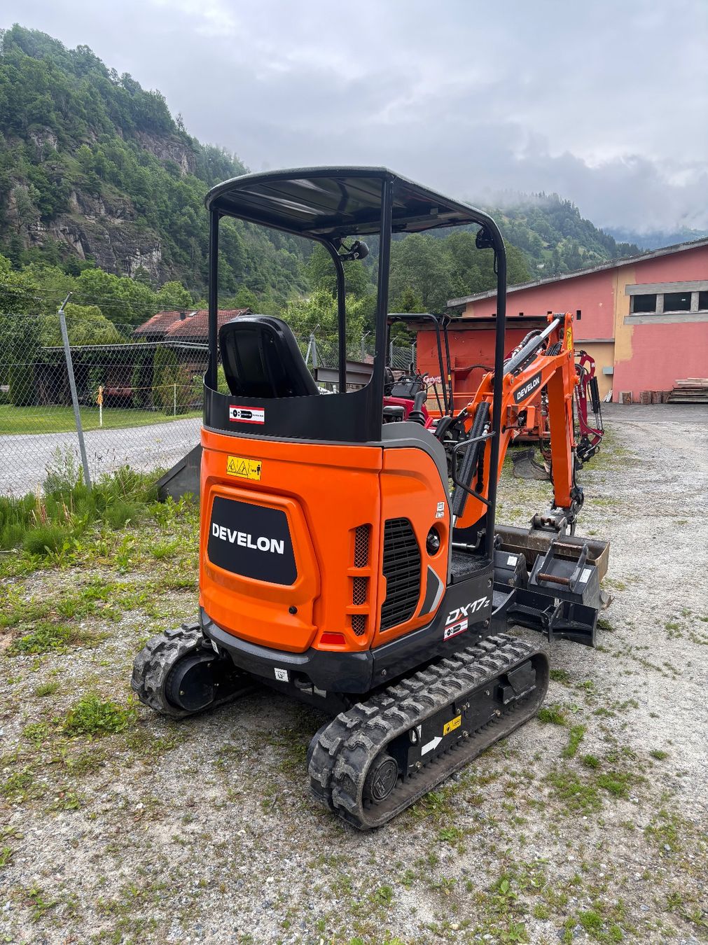Escavatori: Develon DX17Z – Usato da Siat venduto da Casanova-Mechanik 2