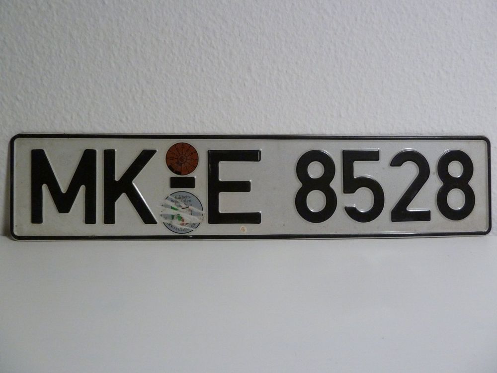 Nummernschild / Kfz-Kennzeichen Deutschland MK-E 8528