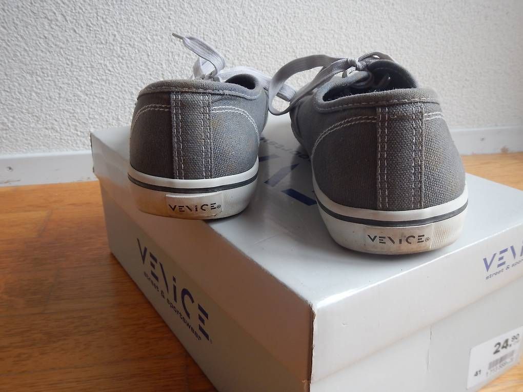 Scarpe per ragazzi: Venice Stoffschuhe (41) (VB) – Usato da St. Gallen venduto da _Corvin_ 3