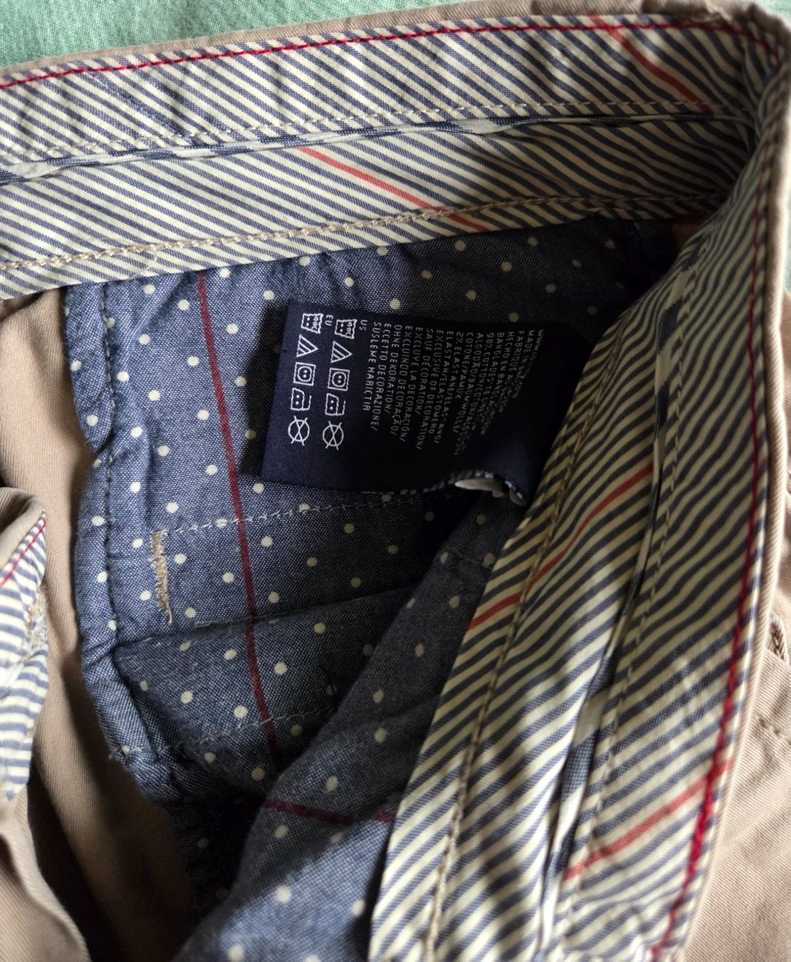 Tommy Hilfiger Pantaloni: Tommy Hilfiger Damenhose Gr. 27/34 – Usato da Engelberg venduto da ben_w6lm 6