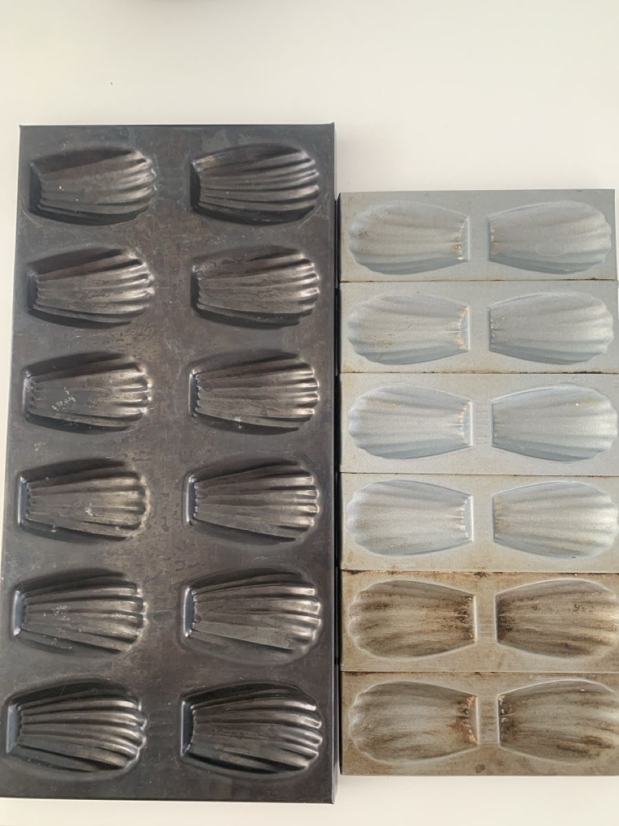 Backformen: 2 Madeleine baking molds metal 16 forms used condition – Gebraucht aus Immensee von vgitter 3