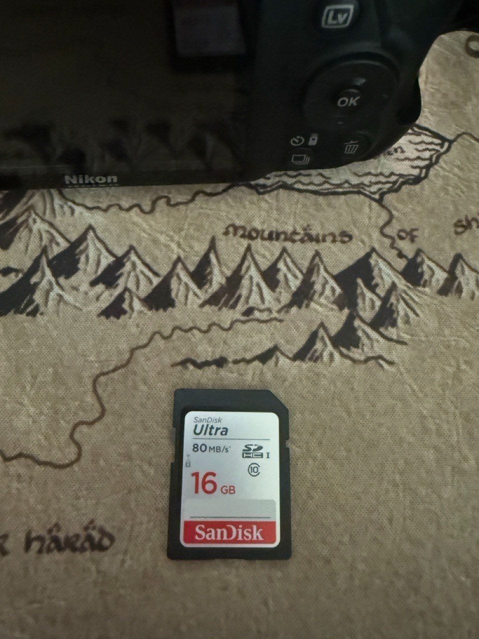Nikon Fotocamera: Nikon D3400 und Nikkor AF-P 18-55mm – Usato da Zürich venduto da lou_p9cr 4