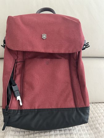 Victorinox Altmont Deluxe Laptop Rucksack, Burgundy-Nuevo