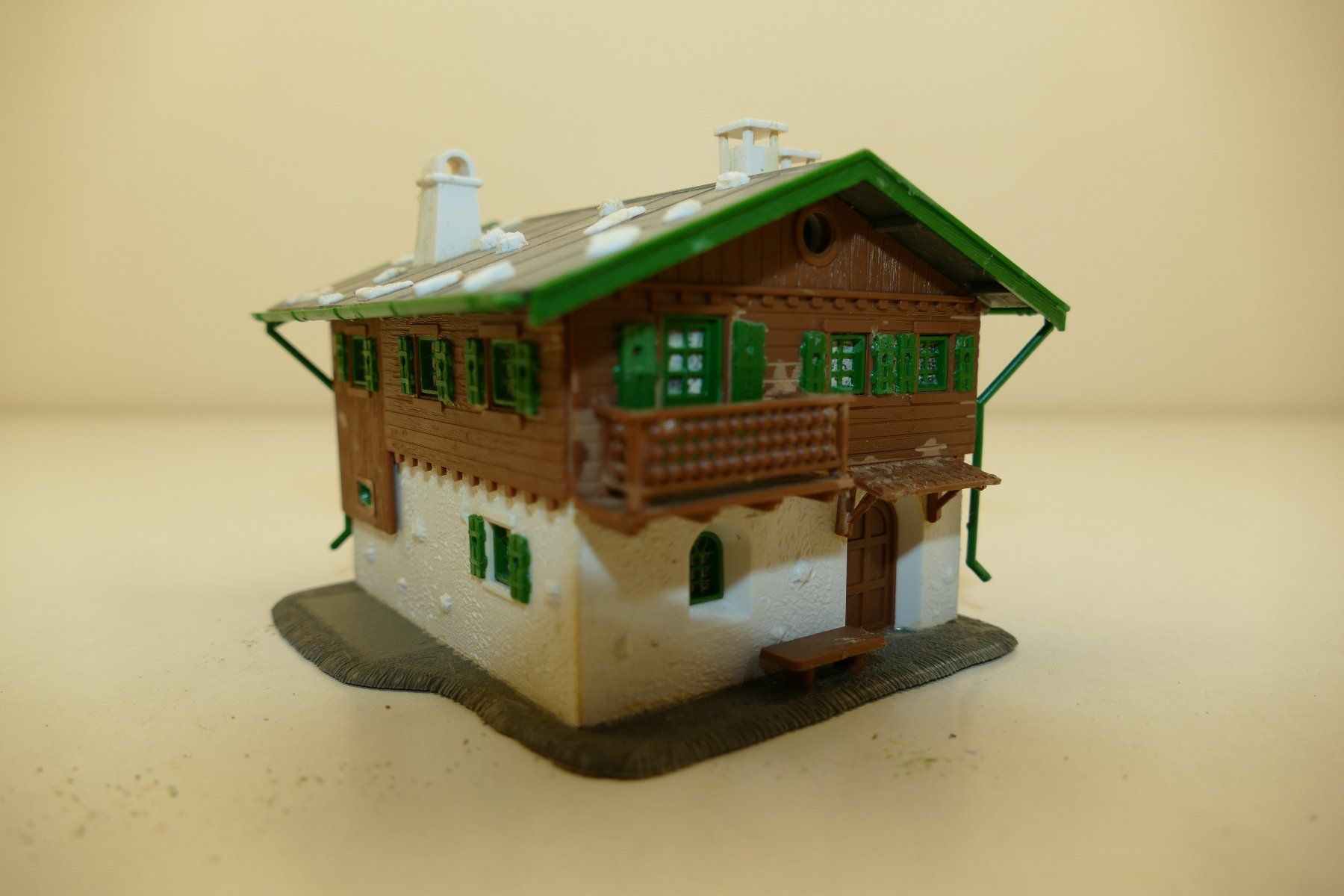 Modelleisenbahnen: Pola H0: Bergchalet Einheit 1 – Gebraucht aus Niederhasli von rail-duerst