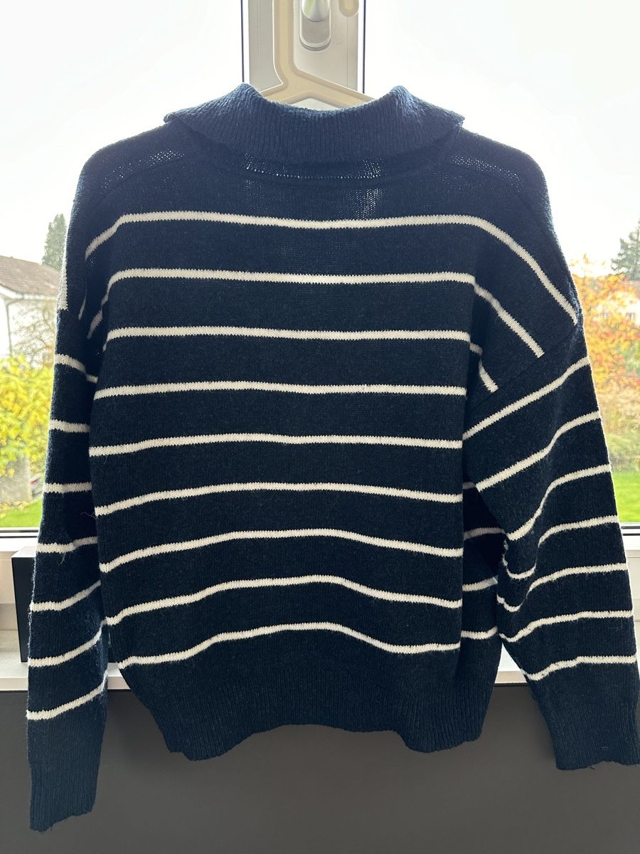 Maglioni & Felpe: marineblauer gestreifter Pullover – Nuovo (secondo la descrizione) da Romanshorn venduto da ila_2nzf 1