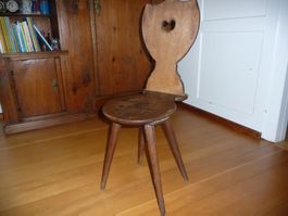 Antiker Holzstuhl, Stabelle sehr alt
