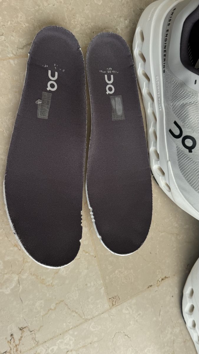 On Herrenschuhe: ON running, cloudsurfer next, swiss engineering, eu 40 – Gebraucht aus sargans von lnoa 7