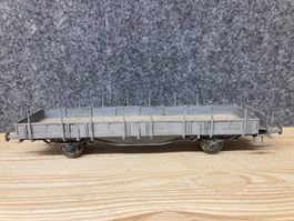 Eigenbau Spur 0 Flachwagen, Rungenwagen unbemaltes Metall
