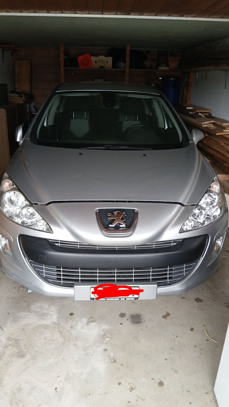 Peugeot Automobili: Peugeot 308 1.6i – Difettoso da Messen venduto da joel.buure