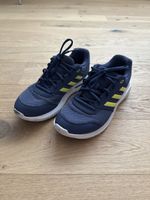 Sportschuhe von Adidas 42
