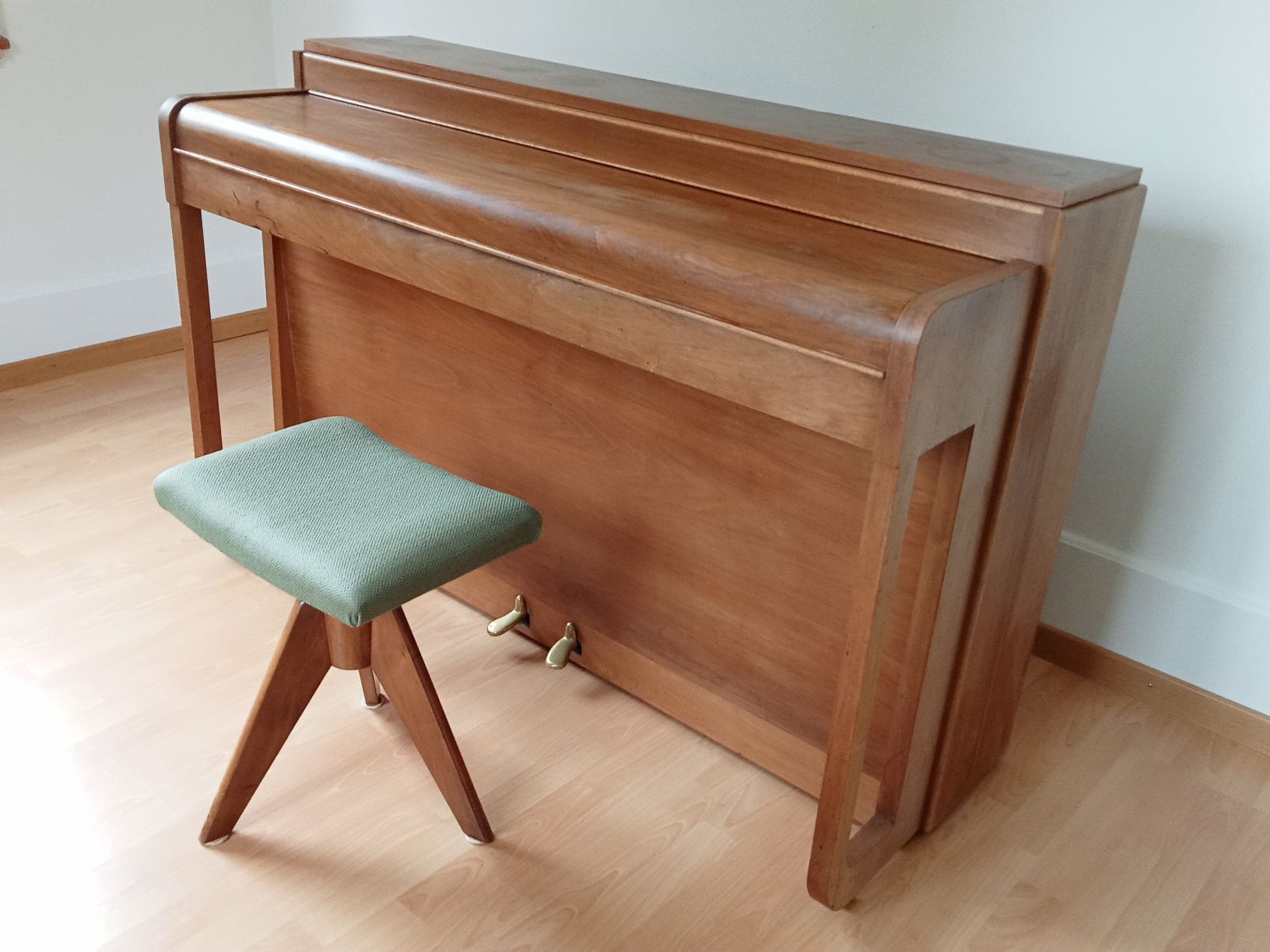 Strumenti musicali: Klavier Burger & Jacobi 29985 mit Hocker – Usato da Biberist venduto da youcangetit 1