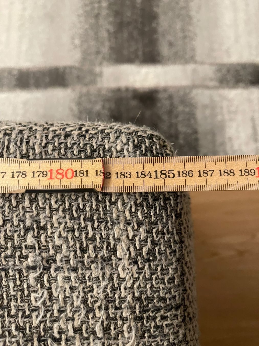 Sofas: Sofa, weiss/grau, ausziehbar – Gebraucht aus Stans von bet4benz 5