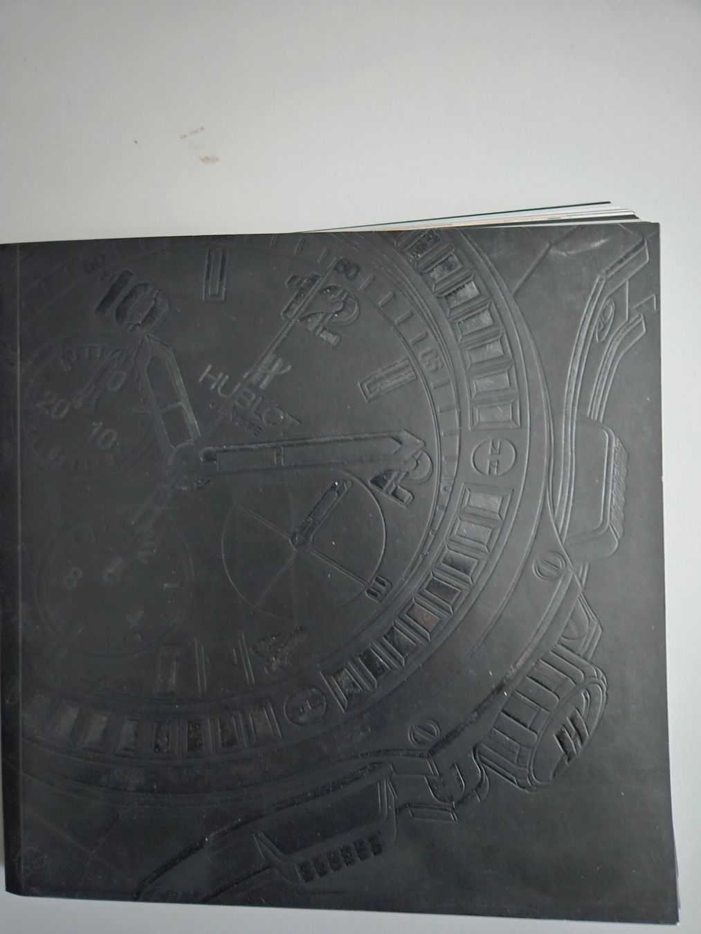 Documenti: Hublot Genève - Prospekt & Preisliste 2011 – Usato da Langendorf venduto da Bruenu