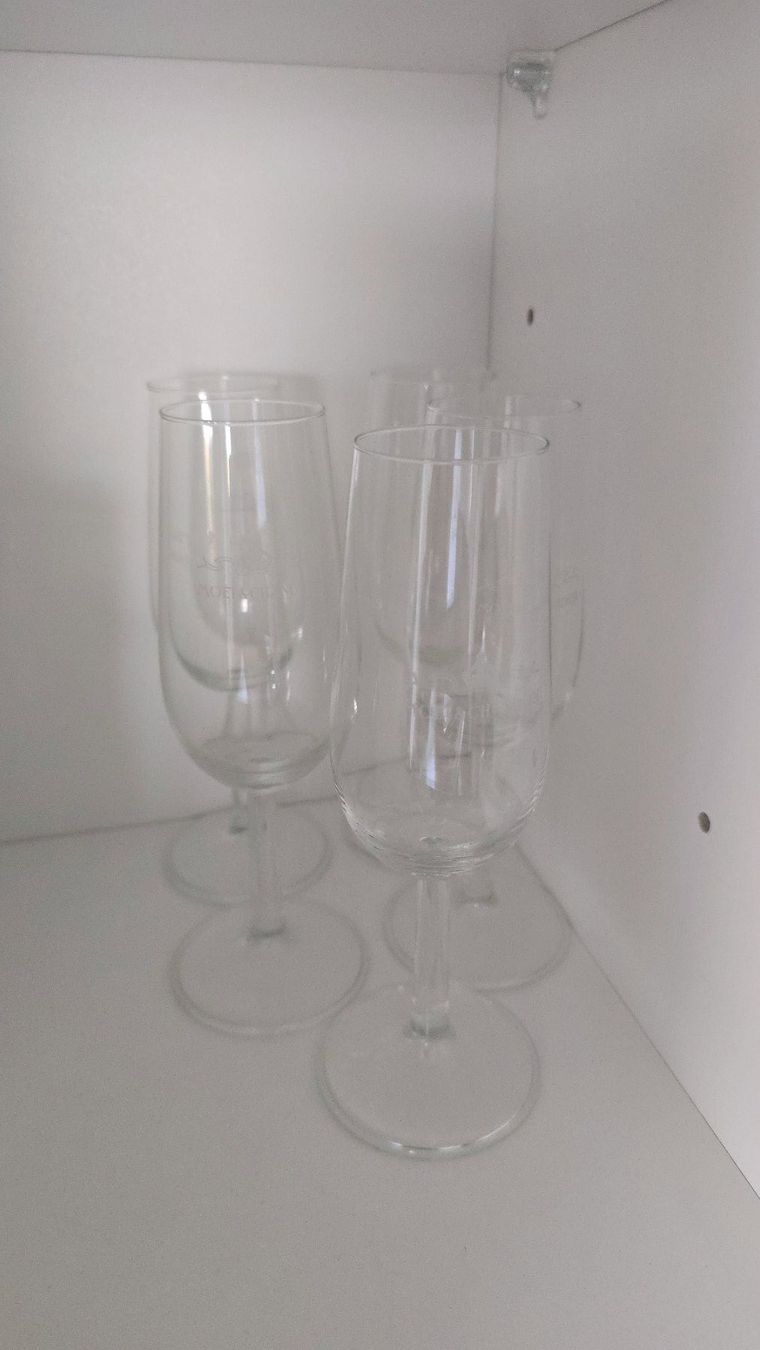 Bicchieri: Moët & Chandon Champagnerglas – Original - Weinglass – Usato da St. Gallen venduto da Arctic_Dweller 2