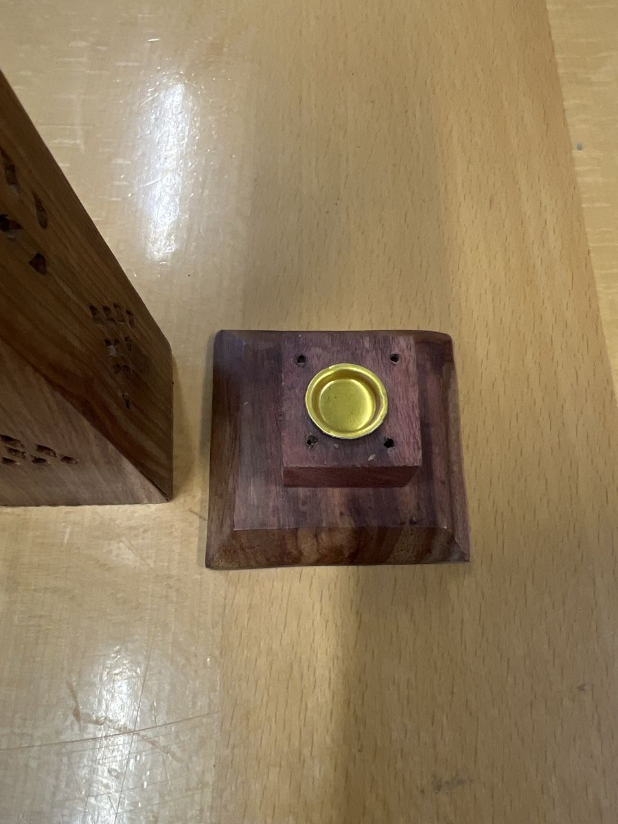 Tutte le decorazioni: Räucherstäbchen-Häuschen aus Holz, ca. 39cm hoch – Nuovo (secondo la descrizione) da Rorschach venduto da TrendyDeals 3