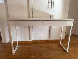 Schreibtisch weiss mit 2 Schubladen. Abholung in Kriens