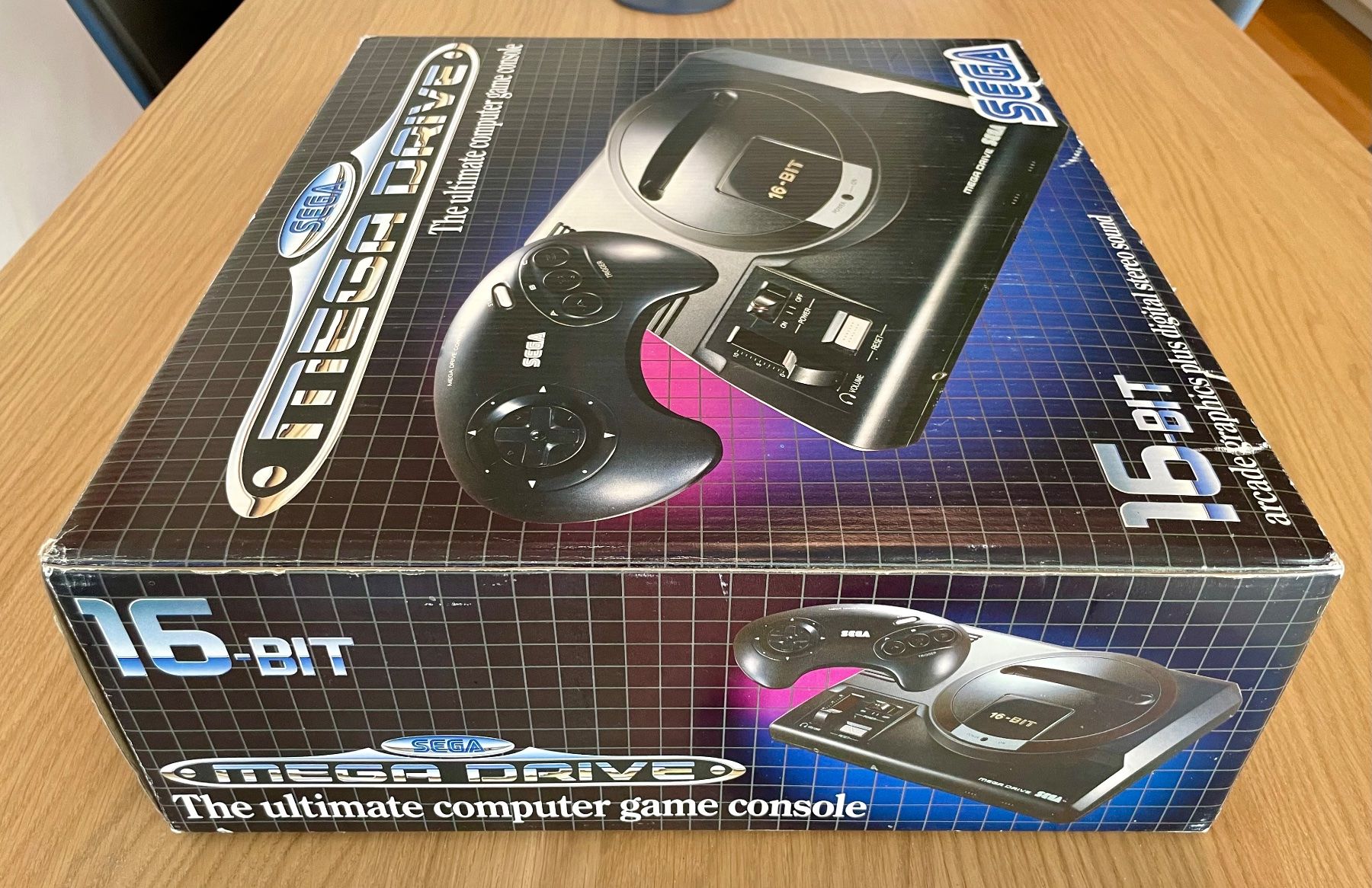 Sega Console: Sega Mega Drive 1 PAL console boxed complete CiB OVP konsole – Usato da Zürich venduto da molcomics 3