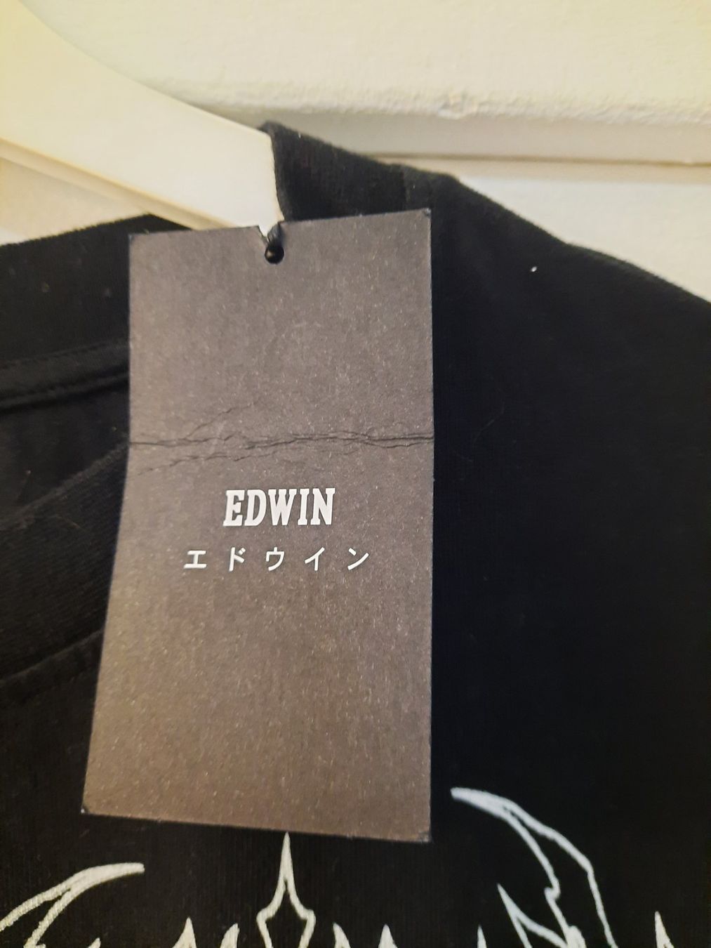 Maglioni & Felpe: Edwin Pullover, Grösse M, Neu mit Etikett, Top! – Usato da Zürich venduto da RE-USE-ZURZACH-Care 1