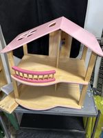 Puppenhaus  Holz  mit Balkon gebraucht
