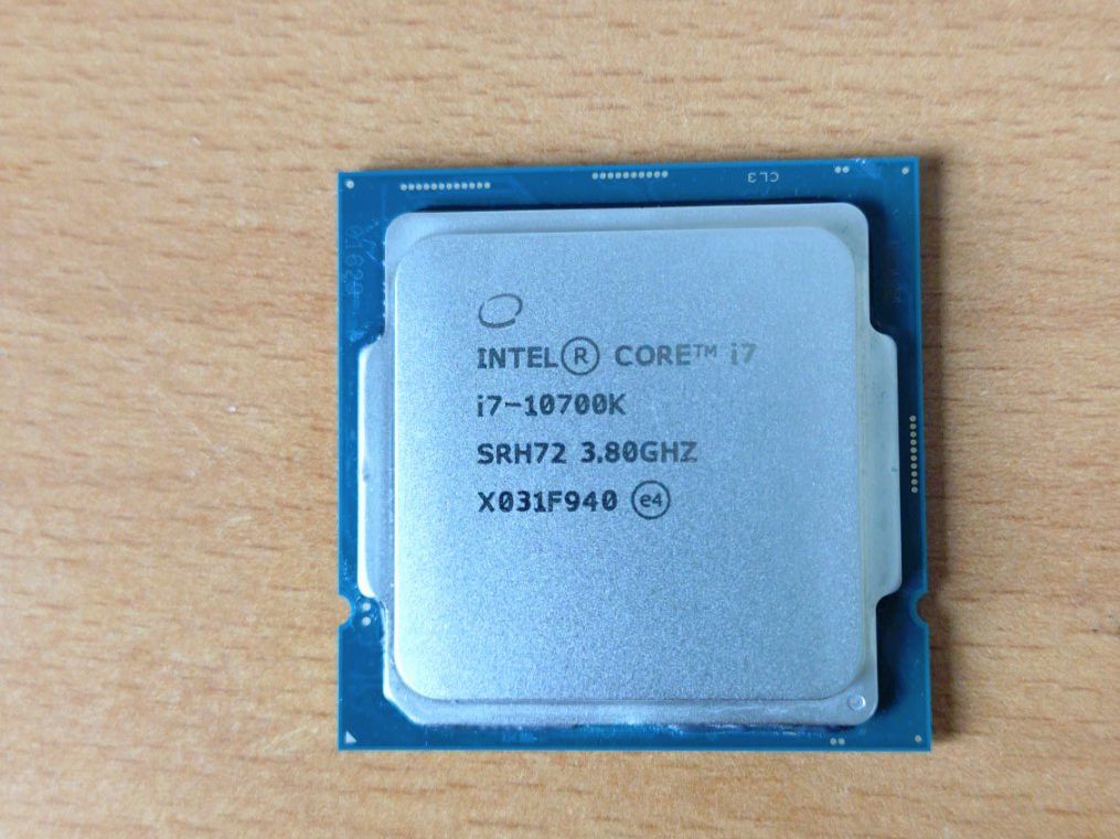 Intel Componenti elettronici: Intel i7 10700k – Usato da Thalwil venduto da jkrebser