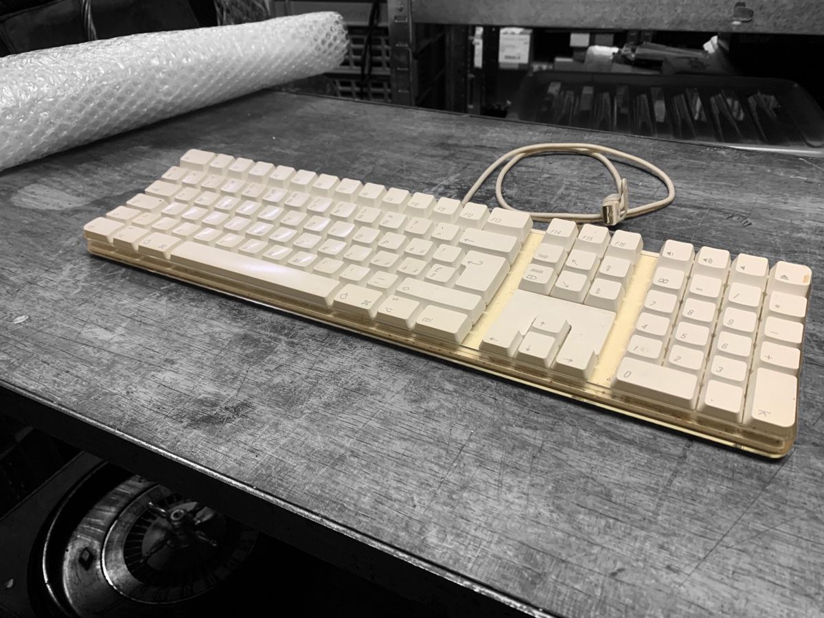 Apple Tastiere: Apple Tastatur – Nuovo (secondo la descrizione) da Frenkendorf venduto da Creator95
