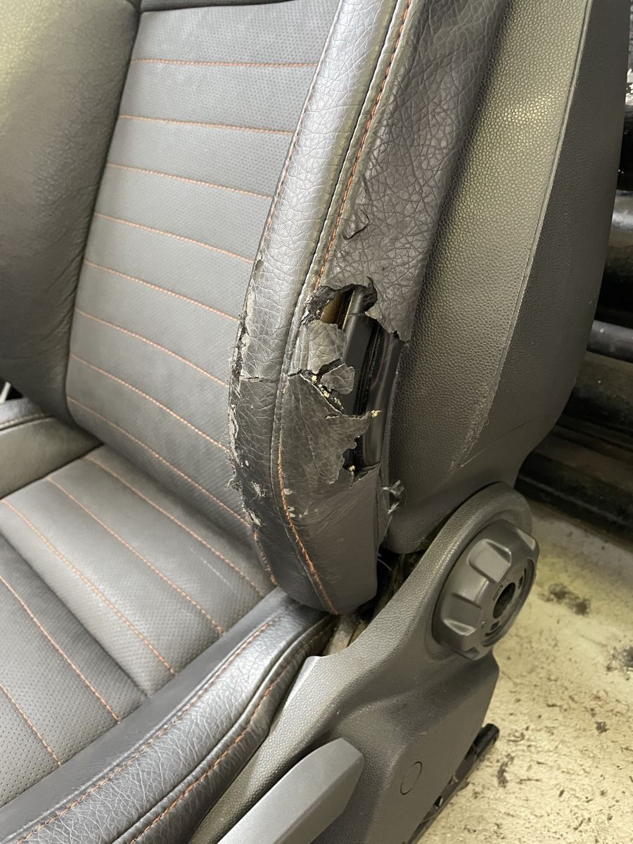 Recaro Tutti pezzi di ricambio auto: Recaro CS Sitze Leder – Usato da Steinach venduto da dd.grg 4