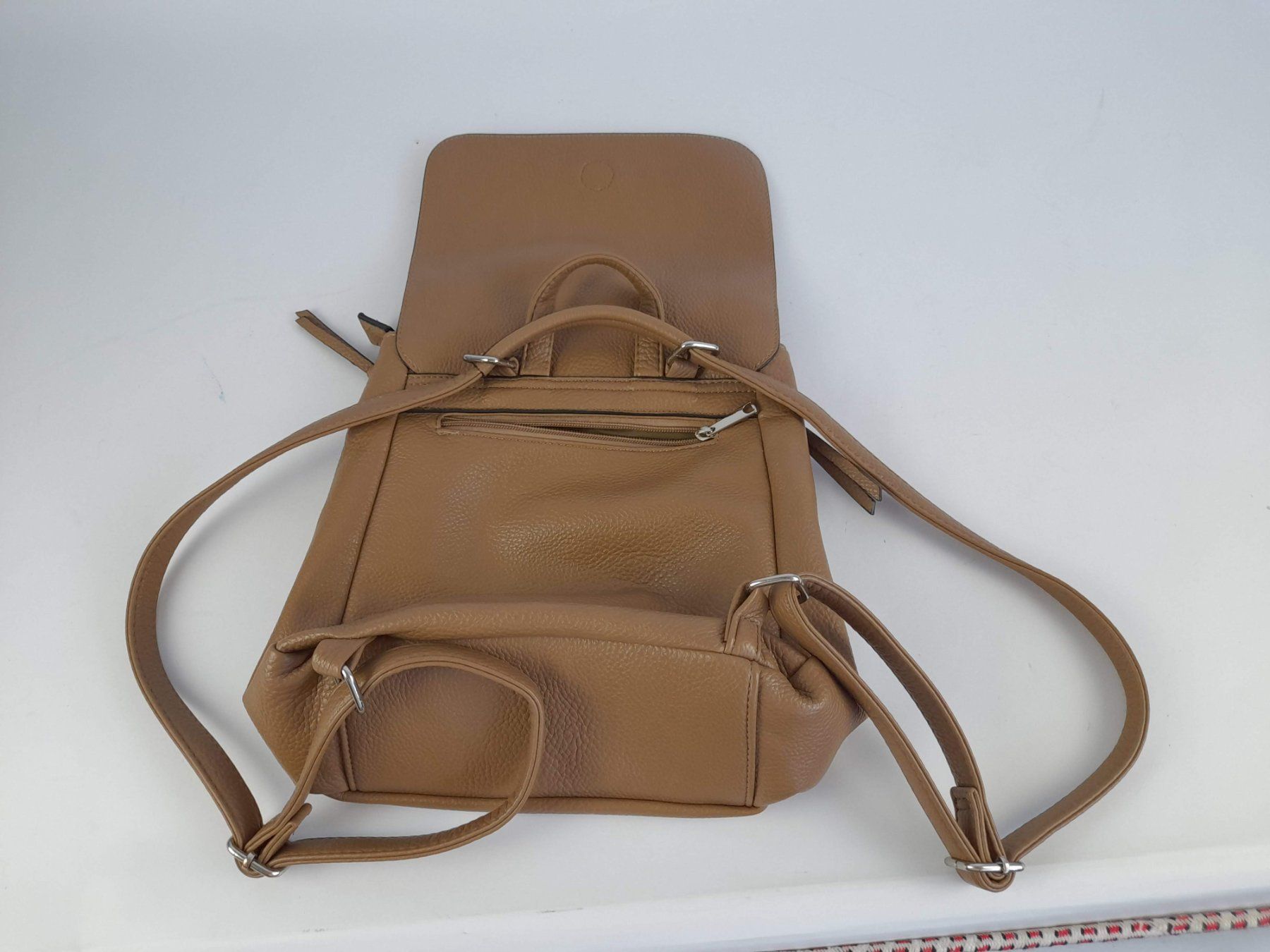 Zaini: Brauner Rucksack – Usato da Liebefeld venduto da Restwert_Liebefeld 1