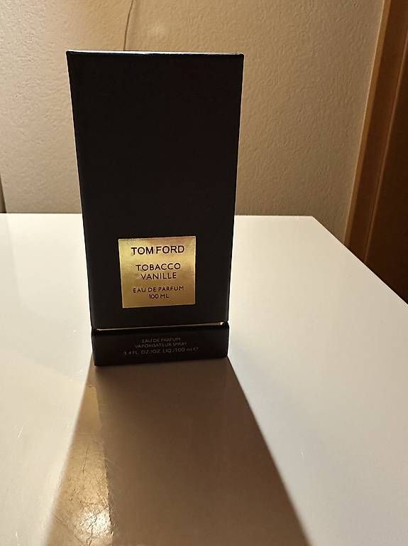 Tom Ford Parfum & Eau de Toilette: Tom Ford Parfüm 100ml – Gebraucht aus Saland von mar_dmc2 2