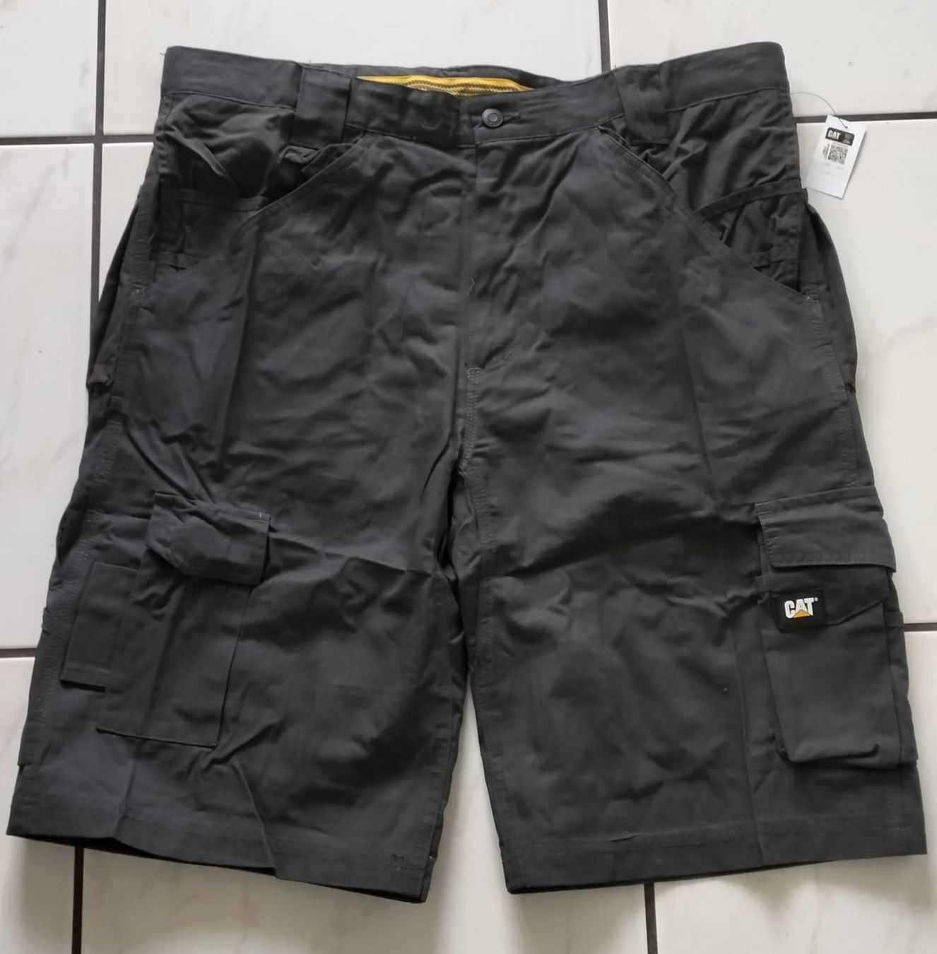 Caterpillar Pantaloni: CAT Arbeitsshorts W32 – Nuovo e nell'imballaggio originale da Uerkheim venduto da Kaufoption