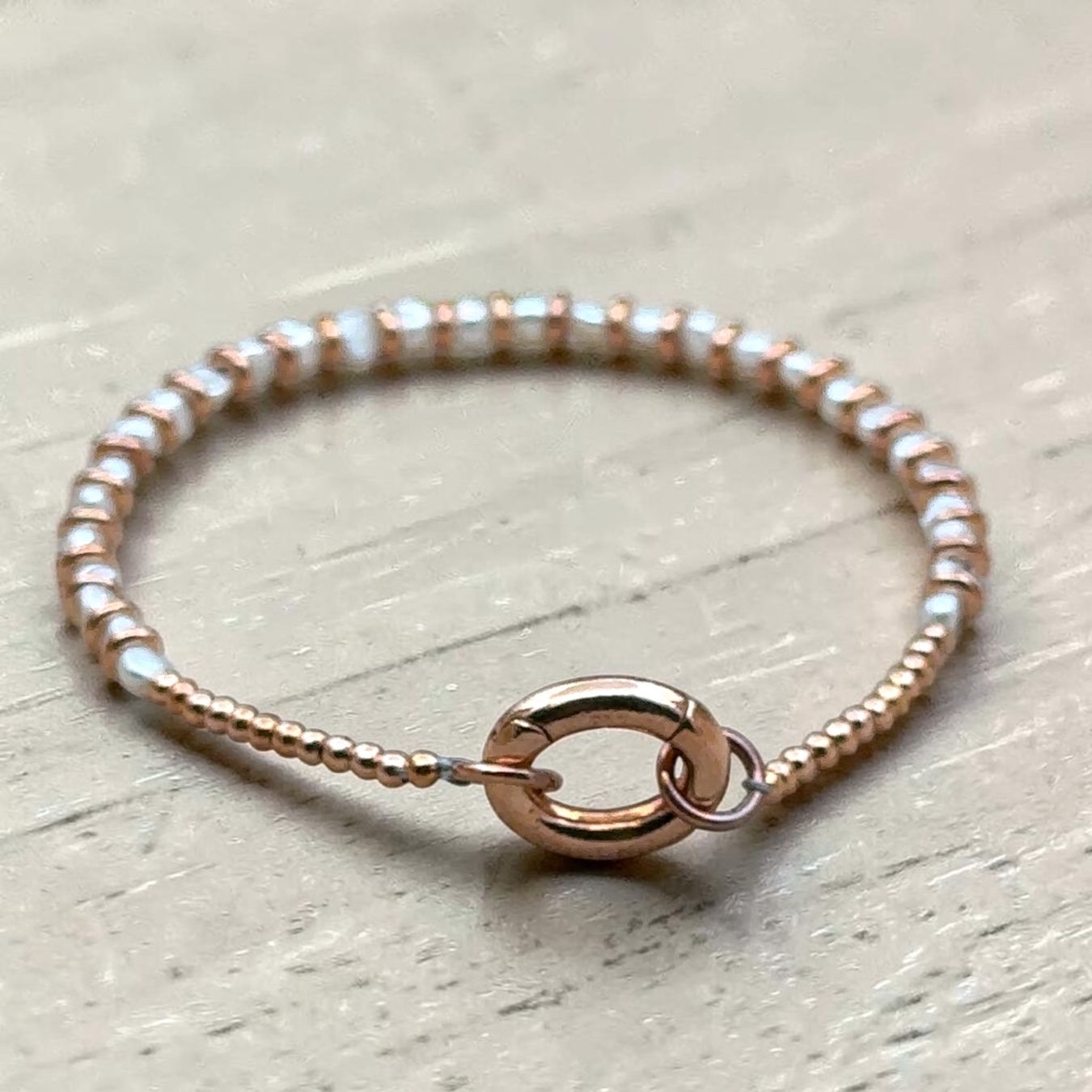 Olga Ribler Bracciali & Braccialetti: Armband mit Süsswasserperlen – Nuovo (secondo la descrizione) da Luzern venduto da MonikaS03 3