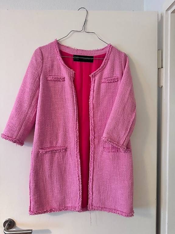 Zara Cappotti: Zara Basic Tweed Mantel in Rosa, Gr. S. – Nuovo (secondo la descrizione) da Zürich venduto da carmen_kandey_Insta