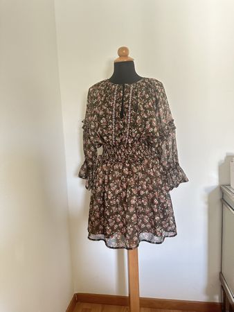 Zara floral print mini dress, XS size,  bohemian style