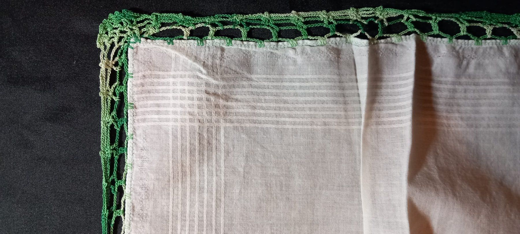 Tutte le decorazioni: LOT DIV ZIERDECKELI – Usato da Huttwil venduto da Kunterbuntli 1