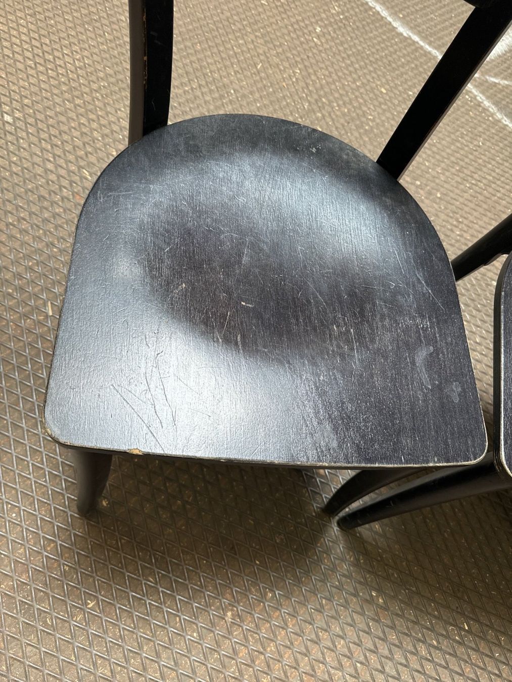 Dietiker Chaises: Dietiker Holzstuhl-Klassiker – D'occasion à Affoltern am Albis par Zapro 1