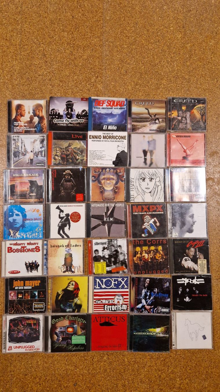 CD: 50 CDs – Usato da Rütihof venduto da Madigstens